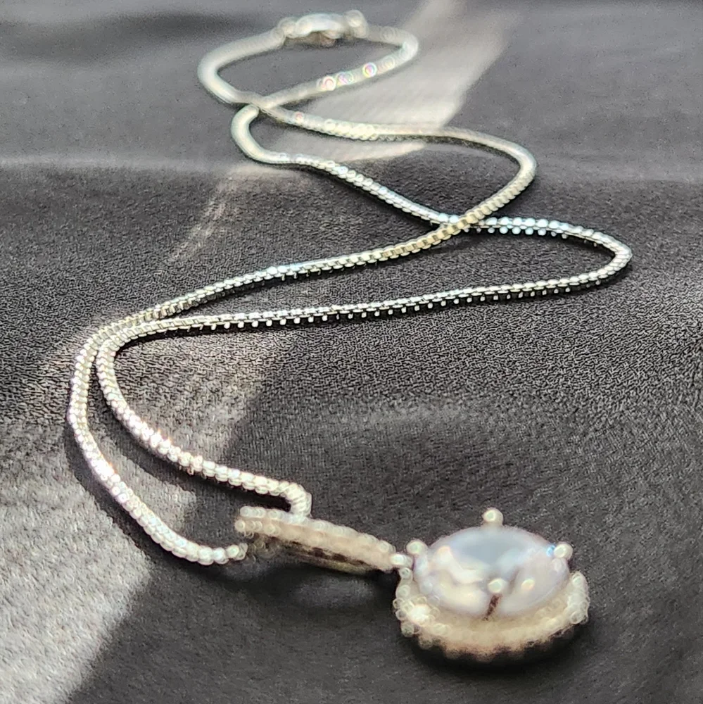 Shiny Round Diamond Pendant2 Necklace - Picture 3 of 3